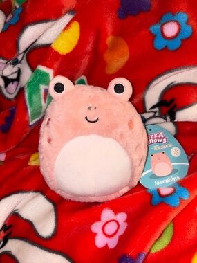 Josephina 5 inch peach toad frog fuzzamallow squishmallow NEW QUICK SHIP